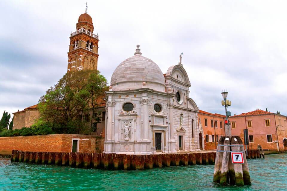 Island of San Michele - Что посмотреть в Венеции за 4 дня — 30 самых интересных