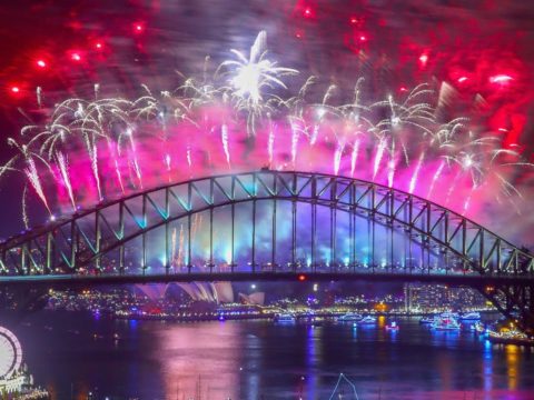 maxresdefault 480x360 - Празднование Нового года в разных странах мира